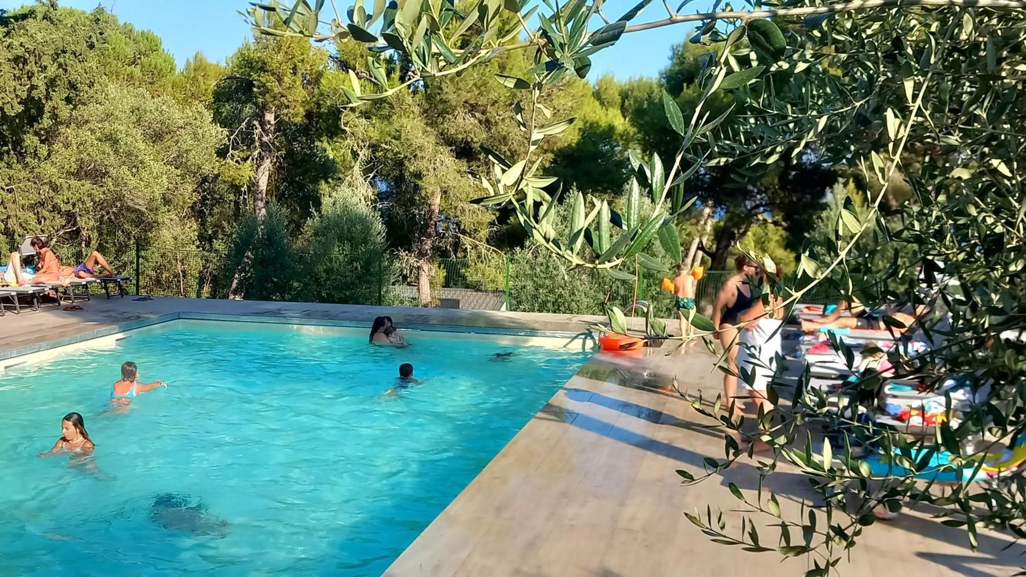 Camping La Scogliera Santa Cesarea Terme Exterior foto